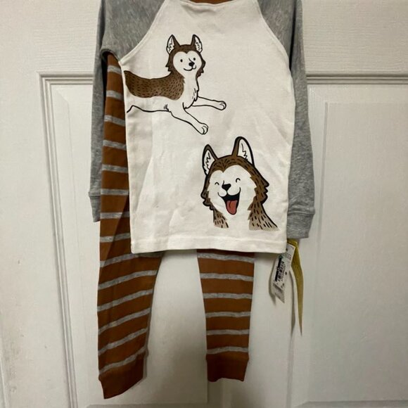 Brand New with Tags Carter's Just One You 4 Piece Pajama Set, 2t. - Picture 3 of 4